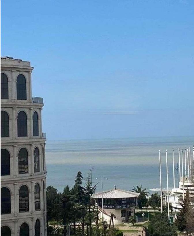 Apartment In Orbi Sea Tower Batumi Exterior foto
